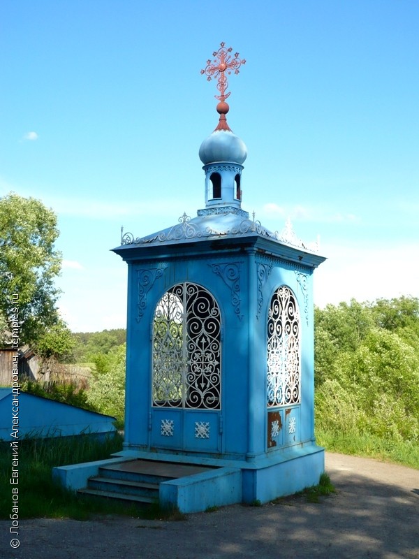 Источник Владимирской иконы БМ в селе Большой Вьяс Фото с сайта: temples.ru